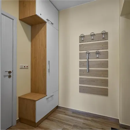 Romance & Free Parking * بورغاس